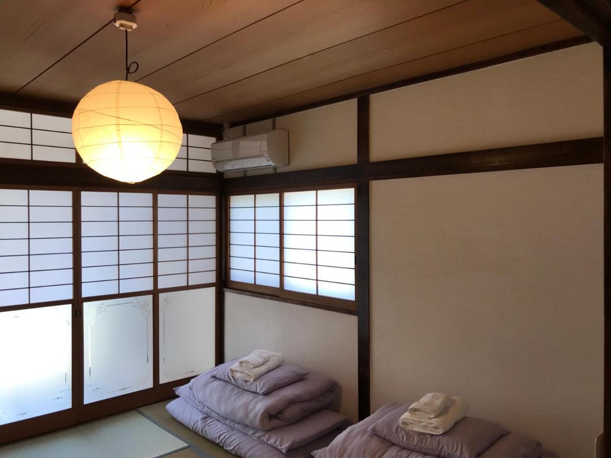 West Crab Base Vila Hiroshima Exterior foto