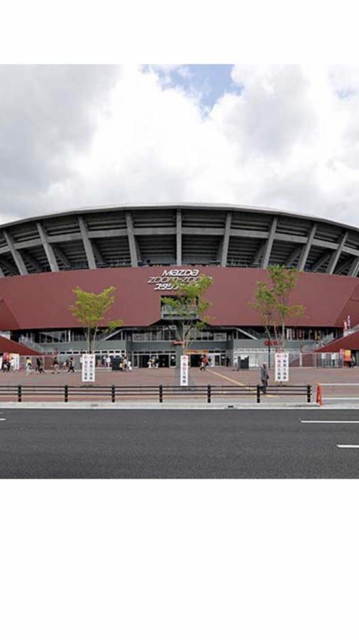 West Crab Base Vila Hiroshima Exterior foto